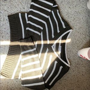 American Eagle sweater!!